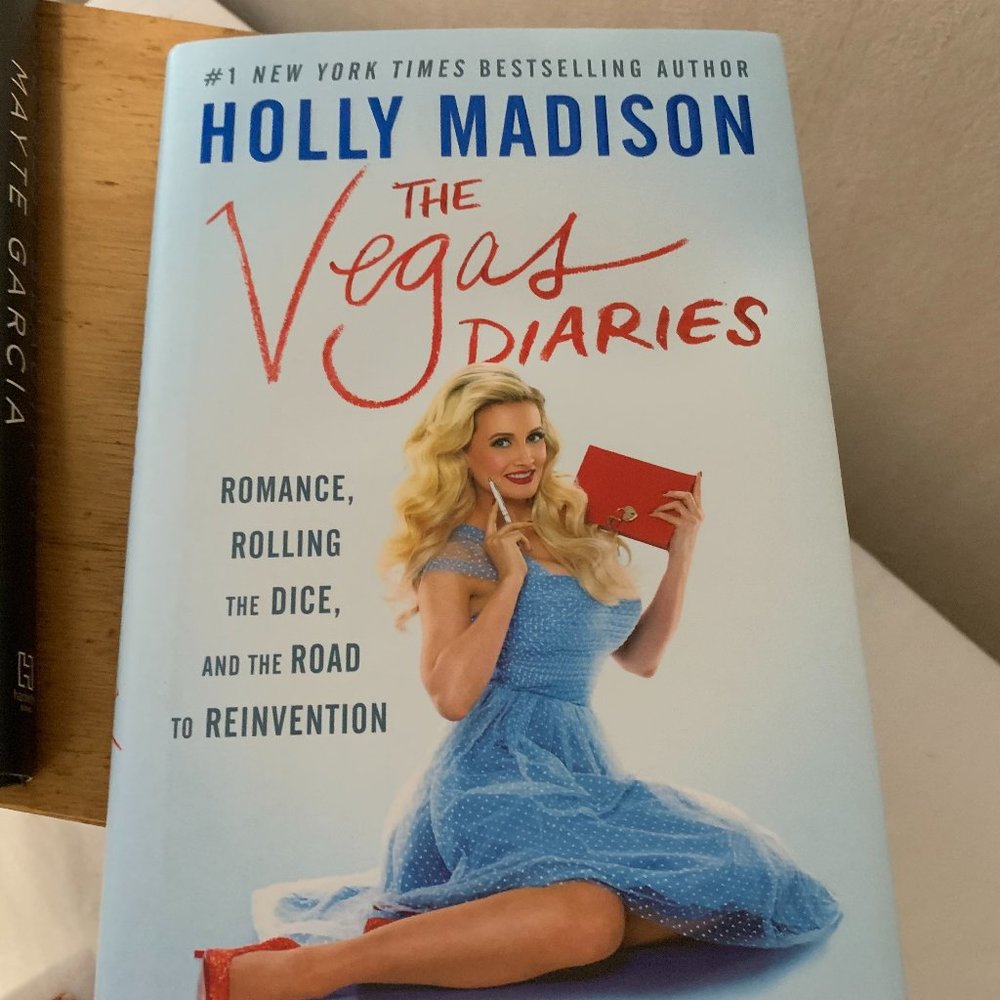 The Vegas Dairies - Holly Madison